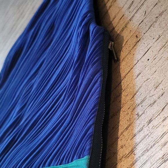 BCBGMAXAZRIA sexy one shoulder bodycon dress XXS - Picture 3 of 12